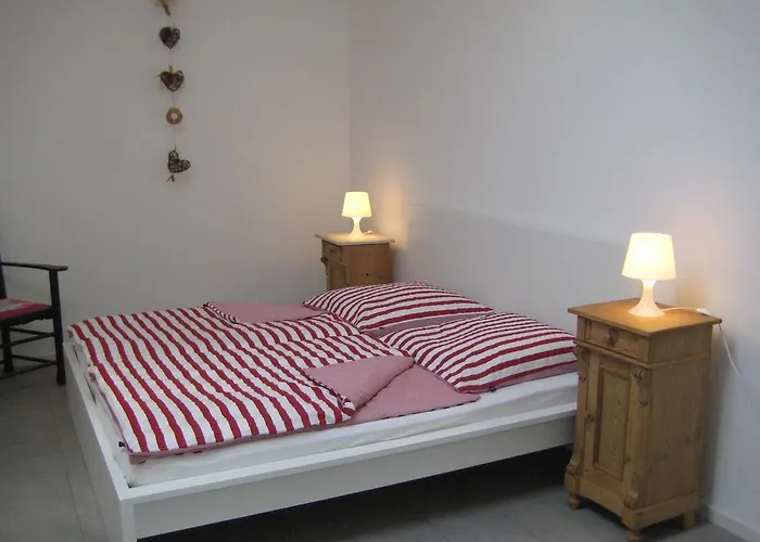 Jordanshof Rot * Xanten